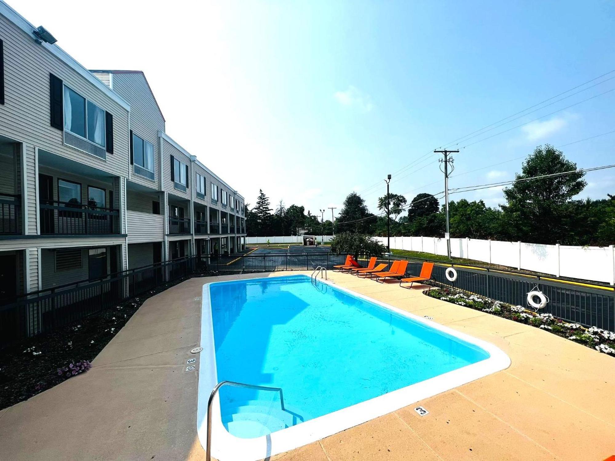 Baymont Inn And Suites By Wyndham Columbus / Near Osu Ngoại thất bức ảnh